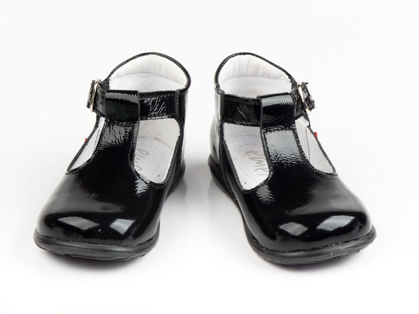 Emel Black Patent Leather Clasp Pumps (e2346)