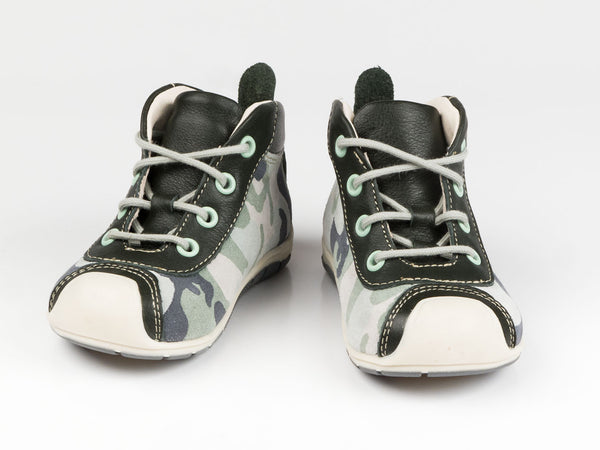 Emel Camouflage Pattern Suede Lace Up Sneakers (e2367-1)